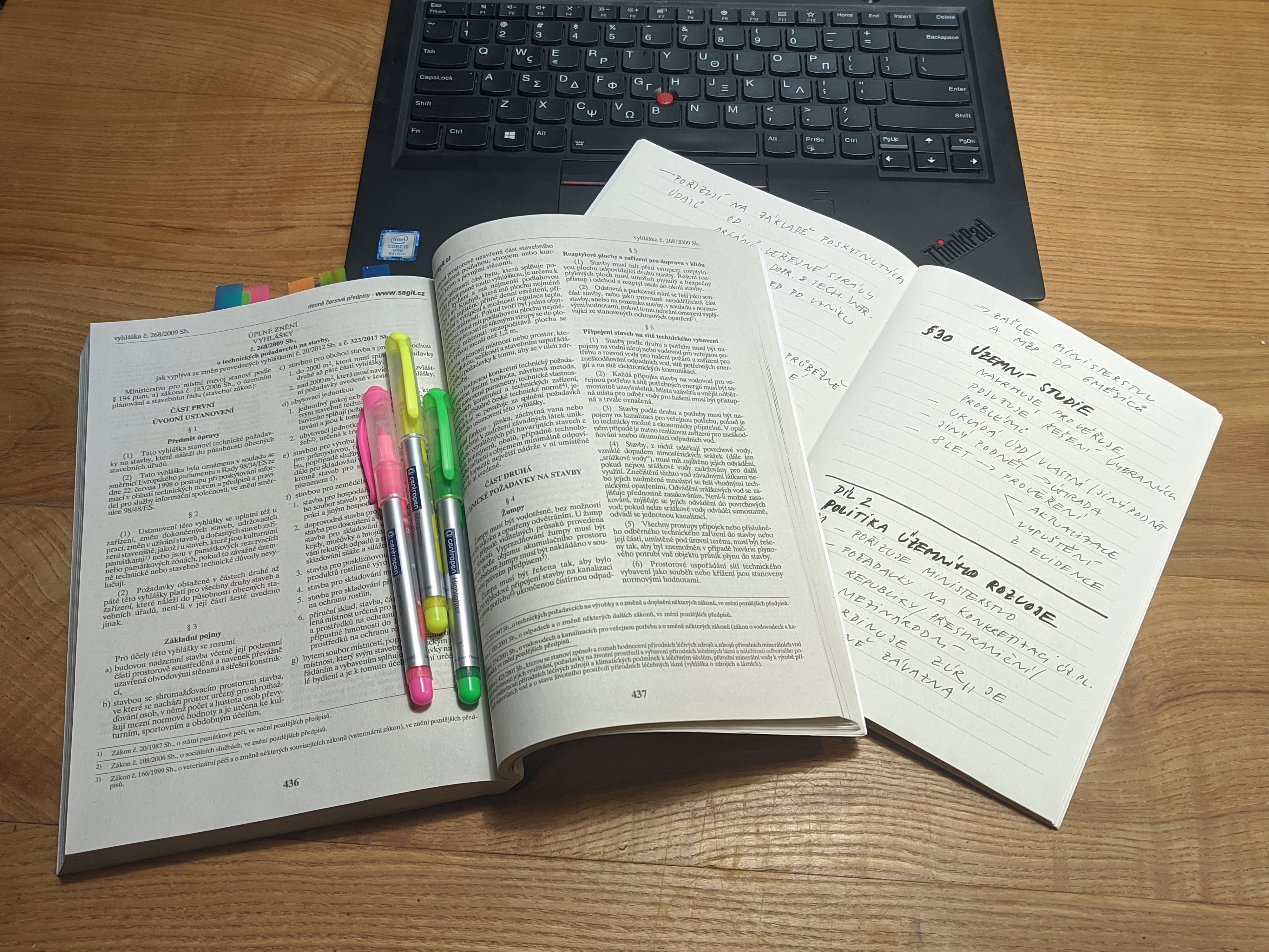 administrativa_ilustrace